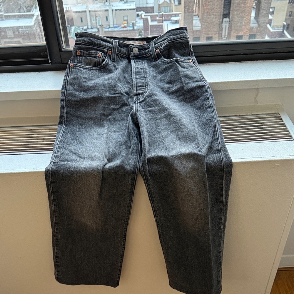 Levi's Women's Straight Leg Gray Jeans